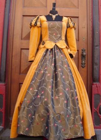 Tudorkleid in Baumwollsamt