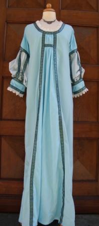 Kleid der besten Freundin